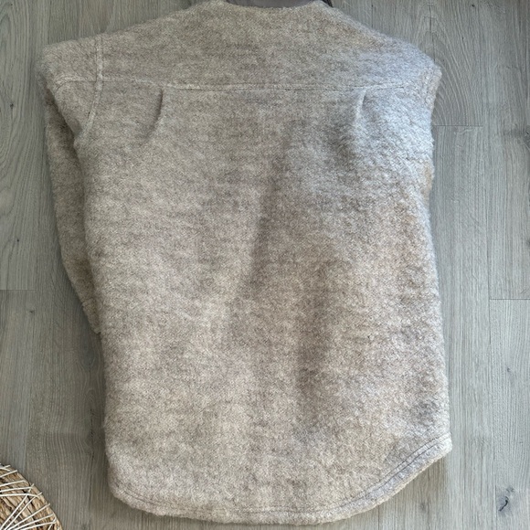 Hudson North Shacket - Picture 4 of 4